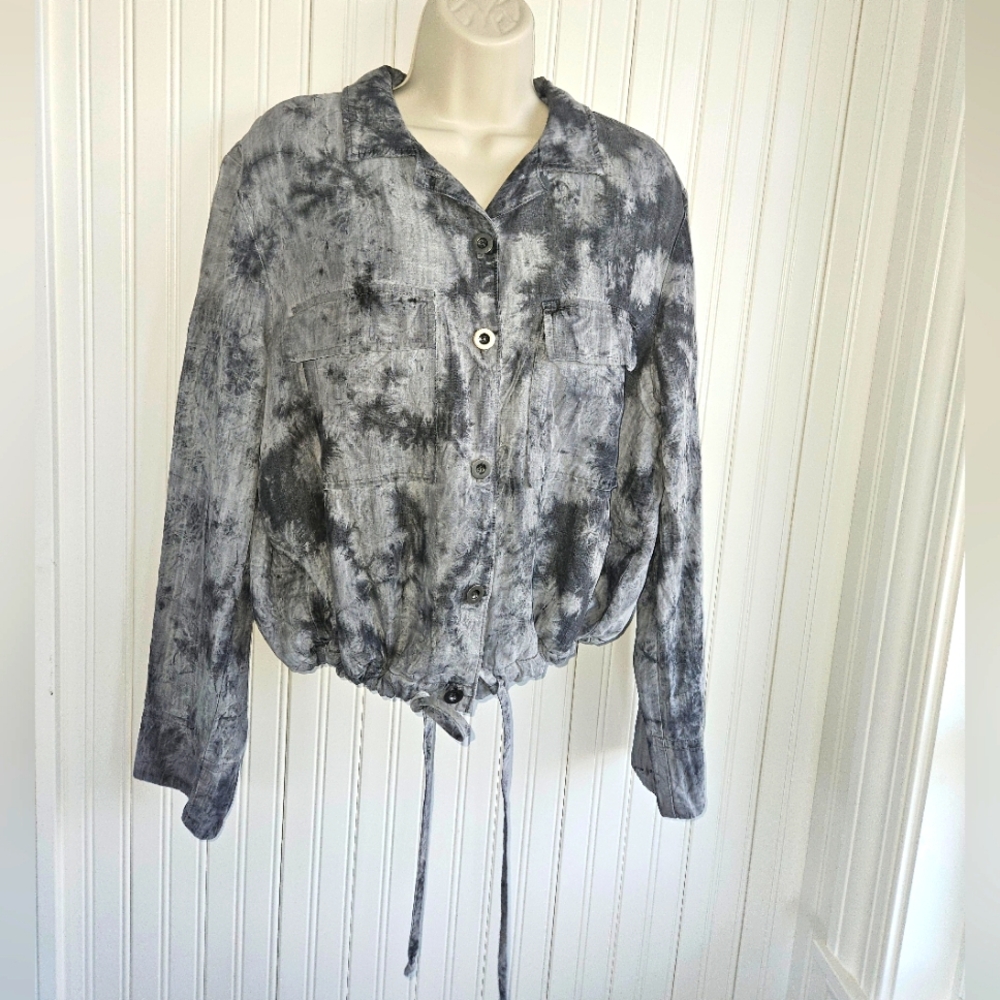 Bella Dahl Gray Tie Dye, Lightweight Shirt/Utility Jacket